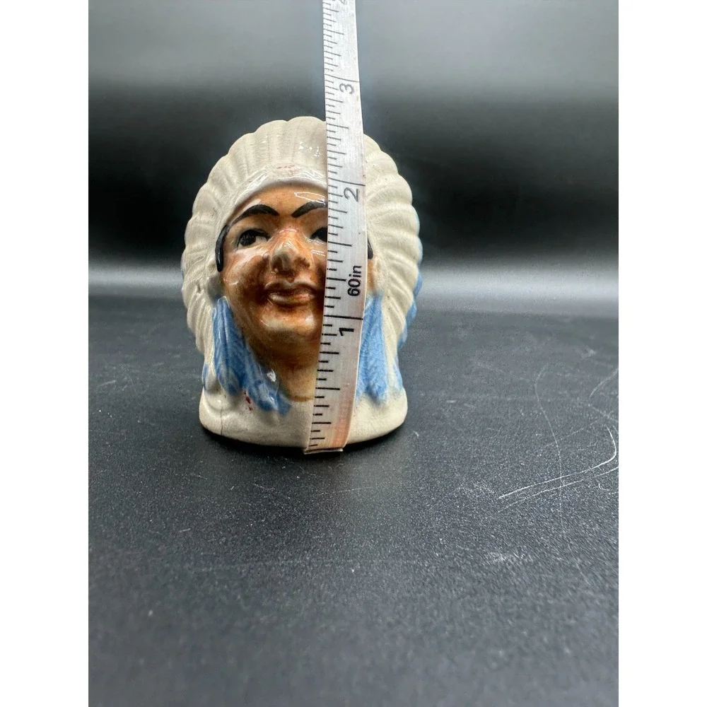 Vintage Hand Painted Ceramic Native American Chief Headdress‎ Shaker Blue White